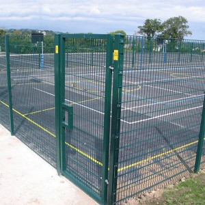 double loop wire fencing(4)