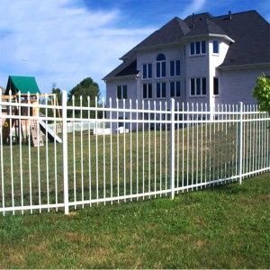 spear top Fence(4)